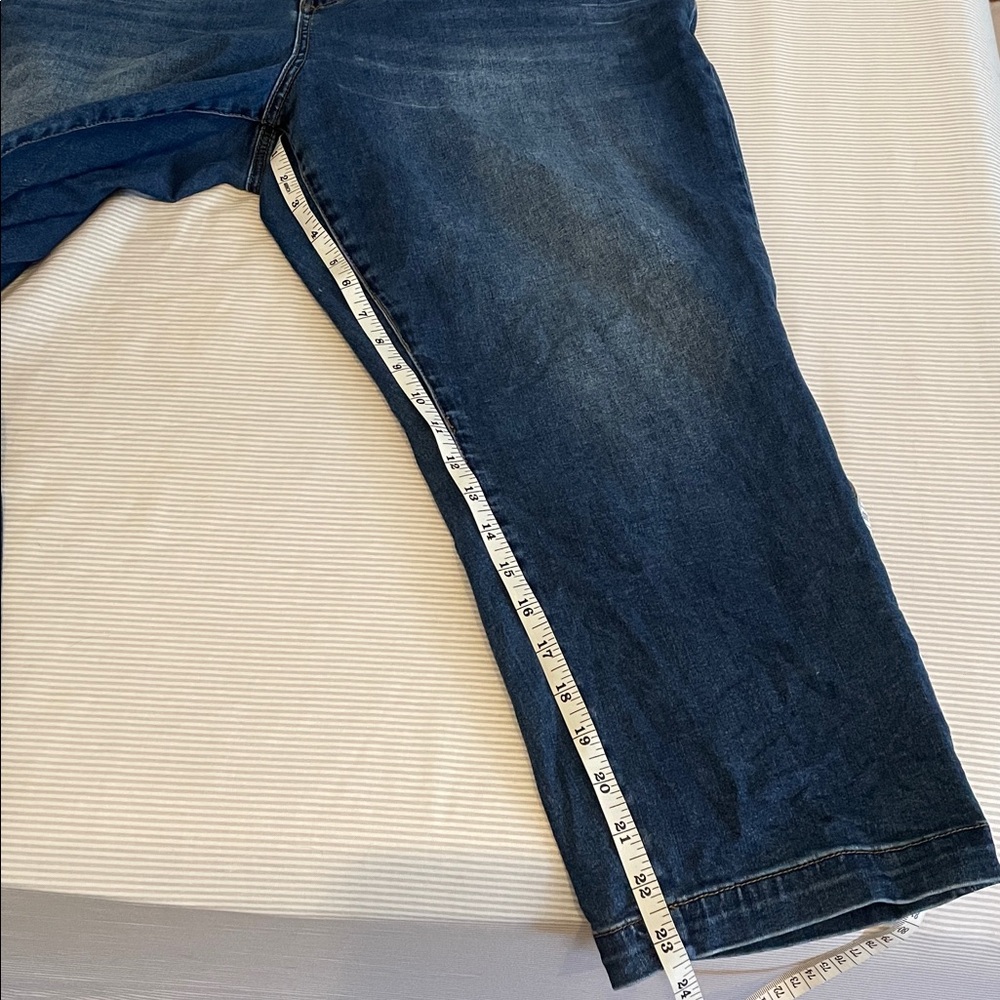 Kut from the Kloth Dark Wash Fab Ab Crop Straight Leg Jeans 18W - Picture 8 of 8